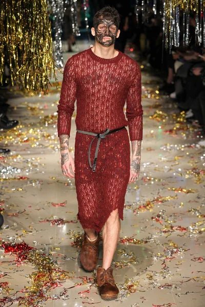 Look 5